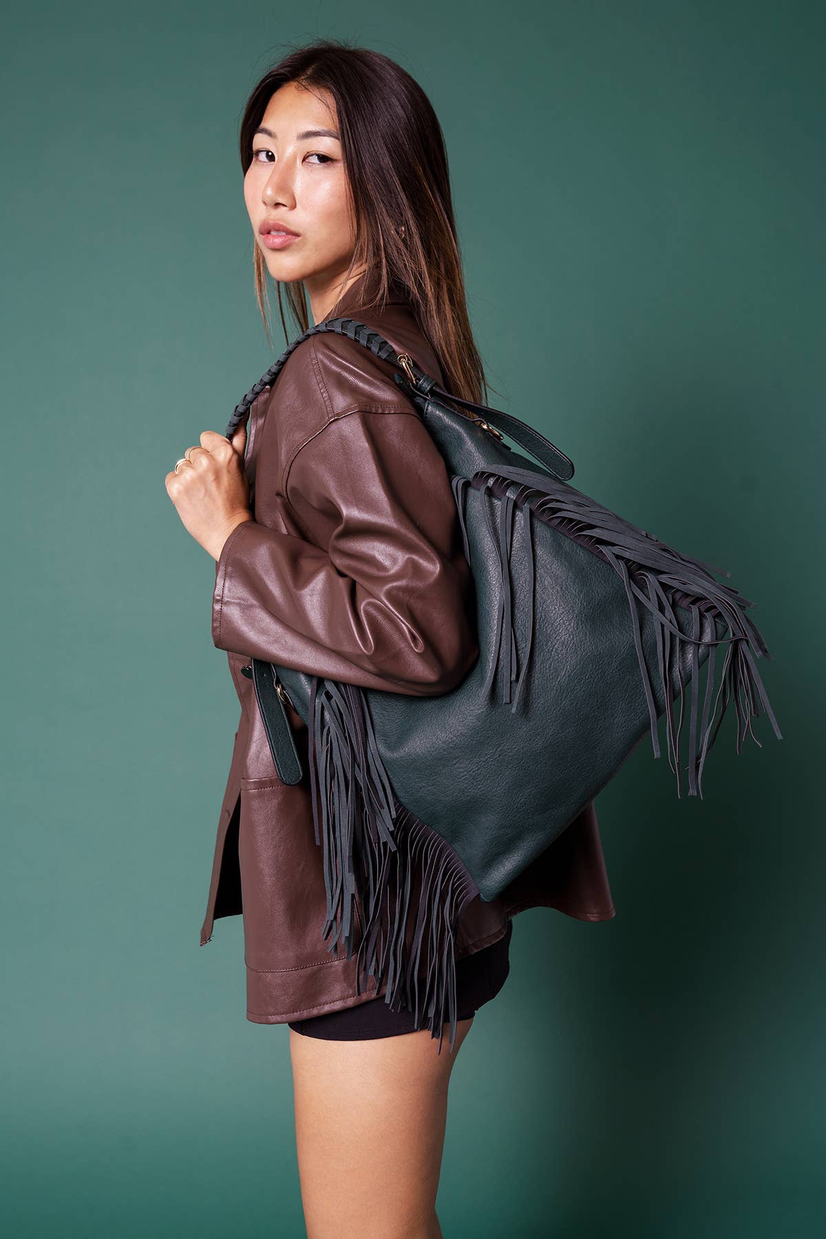 Jen & Co. - Sav Distressed Hobo Bag w/ Fringe Detail | M2350
